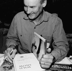 Lou signing books at a Trooper Traverse presentation, winter 2001/2002.